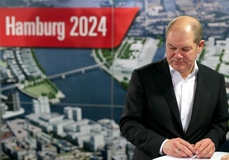 Sichtlich enttäuscht: Hamburgs Erster Bürgermeister Olaf Scholz (57).