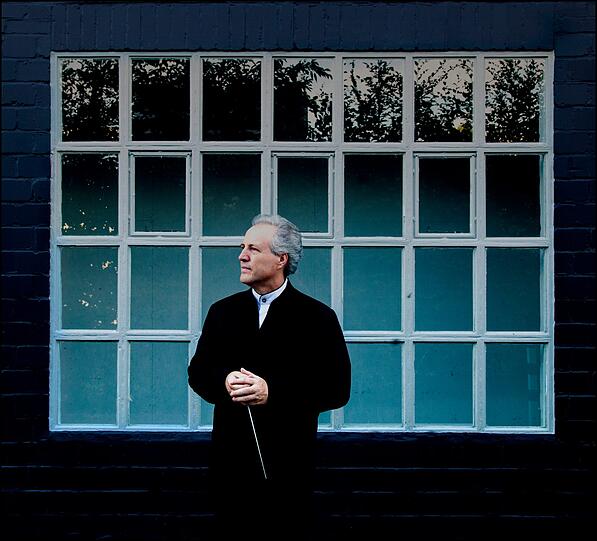 Der Dirigent Manfred Honeck.
