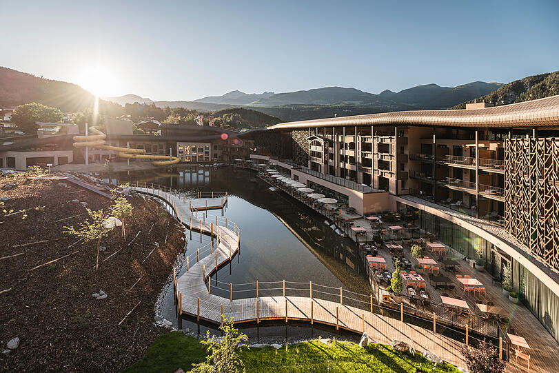 Das Falkensteiner Family Resort Lido: verbringen Sie Zeit mit Ihren Liebsten im exklusiven Familys-Only Hotel im traumhaften Südtirol.