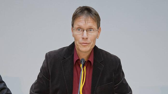 Mit einem Disziplinarverfahren konfrontiert: Der LMU-Professor Michael Meyen. (Archiv)