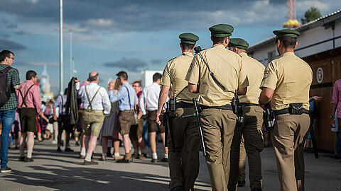 Dieses Jahr wird die Polizeipräsenz auf der Wiesn noch einmal deutlich erhöht.