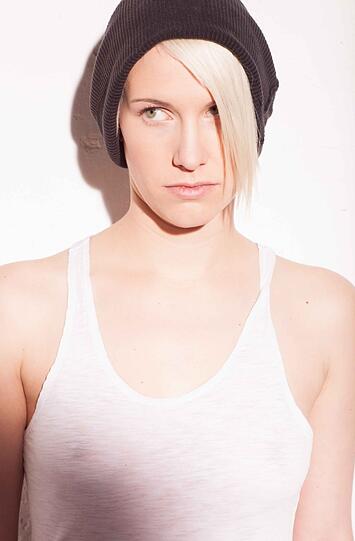 Freitag, 4.11. um 20.00 Uhr: DEINE COUSINE mit ROCK / POP in der Boutique München Mitte.