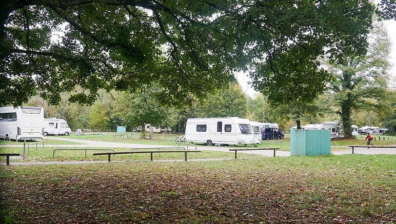 SPD und Grüne wollten Studenten auf dem Campingplatz in Thalkirchen unterbringen. Erfolgreich war der Vorschlag nicht. SPD und Grüne wollten Studenten auf dem Campingplatz in Thalkirchen unterbringen. Erfolgreich war der Vorschlag nicht.