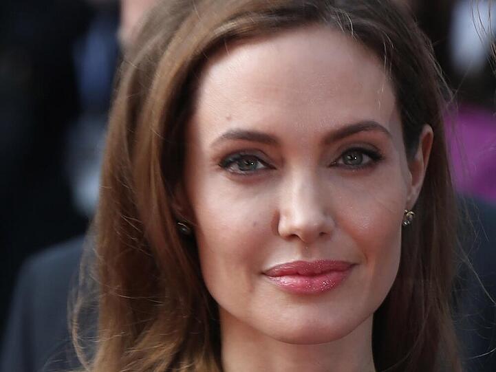 Das Gesicht einer 38-Jährigen? Keine Falte bei Angelina Jolie...