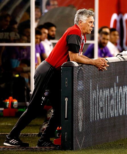 Der FC Bayern verliert das Testspiel gegen Real Madrid im ausverkauften MetLife Stadium in New York.