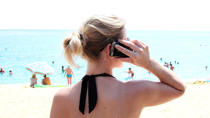 Die Roaming-Gebühren im EU-Ausland fallen ab dem 16. Juni weg.