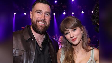 Taylor Swift und Travis Kelce sollen einem Bericht zufolge im Juli heiraten.