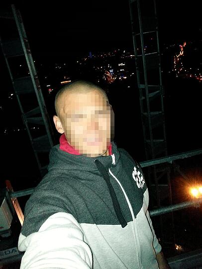 80 Meter über München: Sechs Kletterer steigen in der Nacht zum Freitag auf die Frauenkirche.