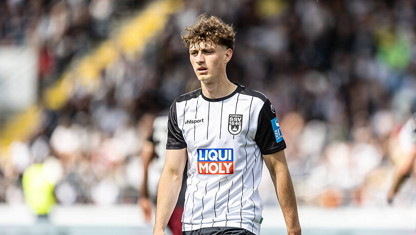 Maurice Krattenmacher spielte in der abgelaufenen Saison in der 2. Bundesliga für den SSV Ulm. Maurice Krattenmacher spielte in der abgelaufenen Saison in der 2. Bundesliga für den SSV Ulm.