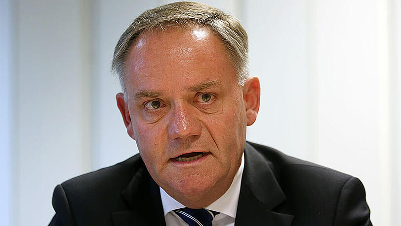 Rainer Schwarz ist seit Anfang Dezember wieder Flughafenchef - allerdings am Airport Rostock-Laage. Rainer Schwarz ist seit Anfang Dezember wieder Flughafenchef - allerdings am Airport Rostock-Laage.