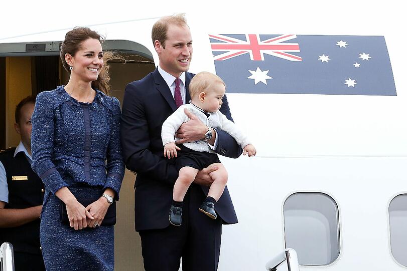 Prinz William mit Herzogin Kate und George