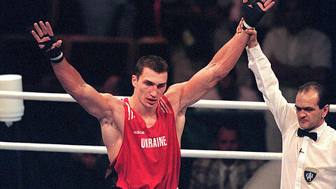 04.08.1996 - Atlanta: Im Alter von 20 Jahren wird Wladimir Klitschko Olympiasieger und danach Profi im Hamburger Universum-Stall.