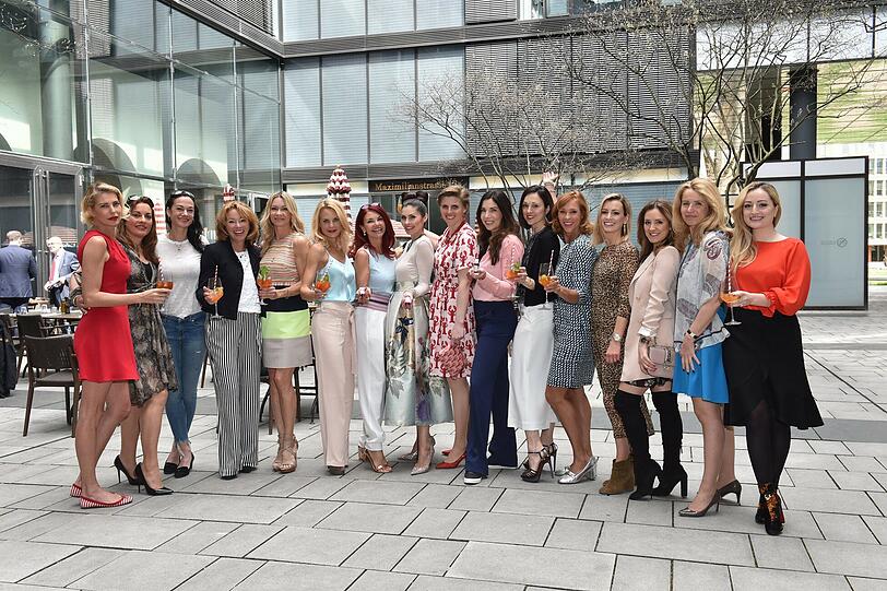 Ladys Lunch: Die Münchner Promis trinken auf die Schönheit