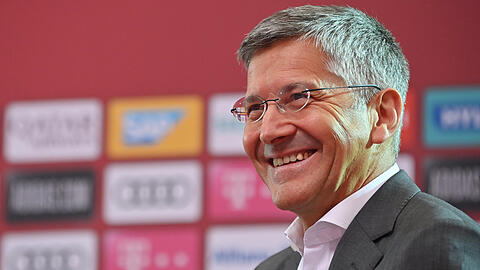 Sieht den FC Bayern für die anstehende Saison bestens gerüstet: Präsident Herbert Hainer.