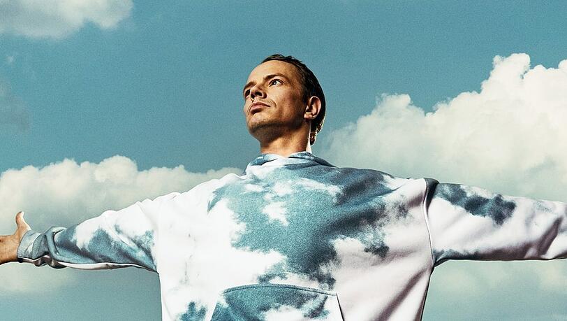 Alle Farben ist mit seiner neuen Single "Let It Rain Down" zurück.