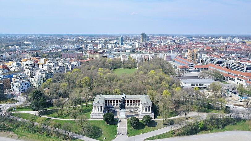 München von oben! Bavaria, Friedensengel, Stadtpanorama - so haben Sie München noch nie gesehen.