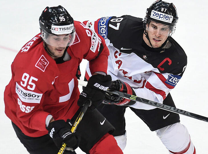 Kanadas Kapitän Sidney Crosby (rechts) ist in seiner Heimat längst eine Legende.