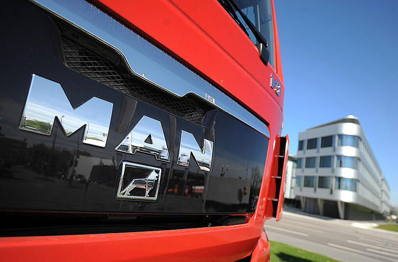 MAN hatte im März angekündigt, ein bestehendes Sparprogramm in der Lkw-Sparte zu verschärfen und auf den gesamten Konzern auszudehnen.