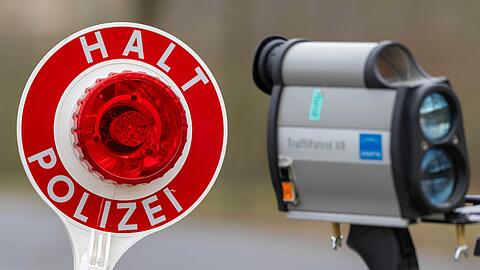 Allein in Bayern soll es zum Blitzermarathon an rund 1.500 Orten Geschwindigkeitskontrollen geben. (Archivbild)