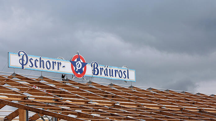 Die Bräurosl wäre weiterhin zu haben. Bislang hat sich noch kein neuer Wirt für das Wiesnzelt gefunden. (Archivbild)
