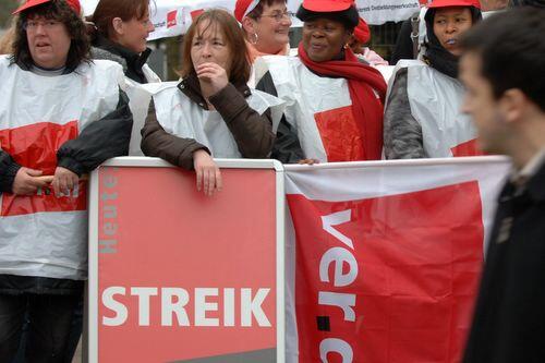 Streikende Verdi-Mitglieder