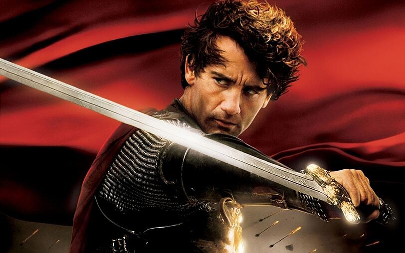 Der römisch-britische Feldherr Lucius Artorius Castus (Clive Owen), kurz: Arthur, soll für die römische Besatzungsmacht eine letzte Mission erfüllen. Der römisch-britische Feldherr Lucius Artorius Castus (Clive Owen), kurz: Arthur, soll für die römische Besatzungsmacht eine letzte Mission erfüllen.