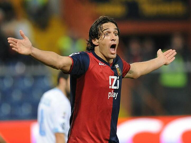 Ex-Bayer Luca Toni erzählt von Louis van Gaals Motivationstechniken.