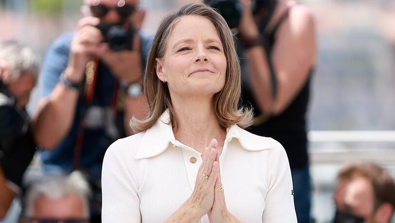 Bereits seit ihrer Kindheit steht Jodie Foster vor oder hinter der Kamera. Dabei gewann sie unter anderem zwei Oscars und behauptete sich im noch immer männlich dominierten Hollywood.