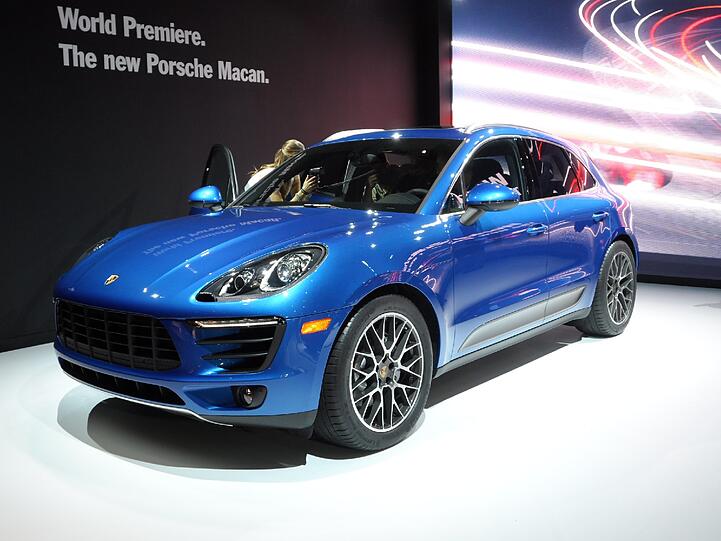 Großer Auftritt für einen kompakten Allzweck-Sportler: Der neue Porsche Macan feierte in Los Angeles Weltpremiere.