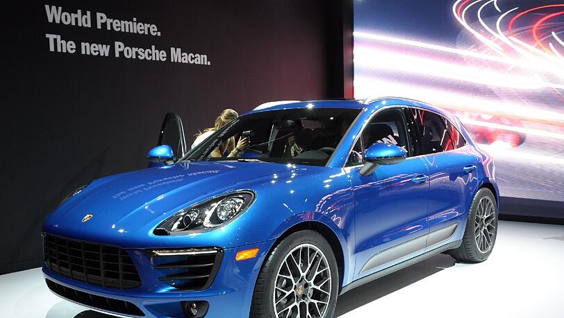 Großer Auftritt für einen kompakten Allzweck-Sportler: Der neue Porsche Macan feierte in Los Angeles Weltpremiere. Großer Auftritt für einen kompakten Allzweck-Sportler: Der neue Porsche Macan feierte in Los Angeles Weltpremiere.