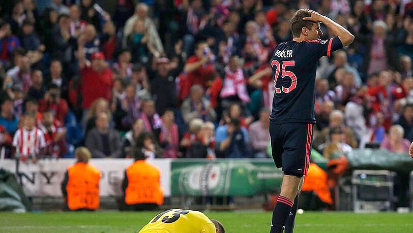 Thomas Müller durfte gegen Atlético noch für 20 Minuten ran, konnte aber auch nichts mehr ausrichten. Thomas Müller durfte gegen Atlético noch für 20 Minuten ran, konnte aber auch nichts mehr ausrichten.