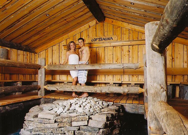Erd-Loft-Sauna im Michaelibad