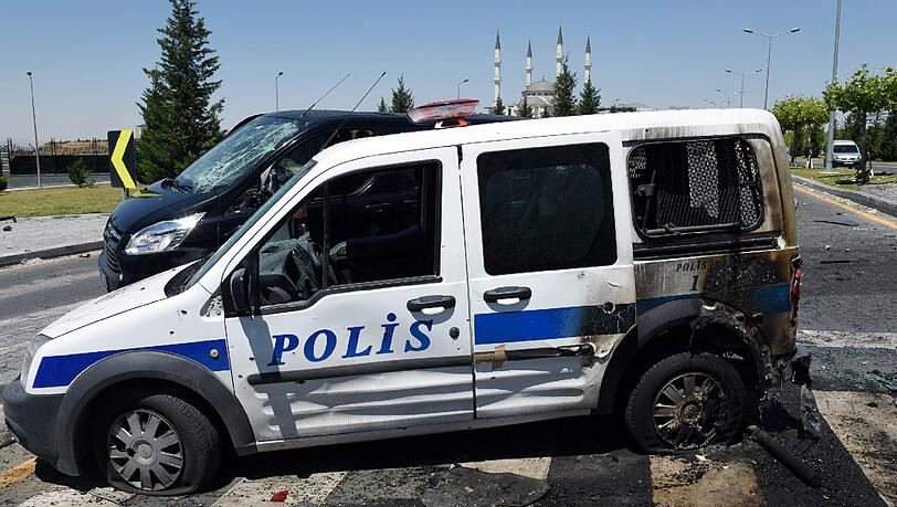 Bei einem Anschlag in der Östtürkei sind am Montag sechs Polizisten ums Leben gekommen. (Symbolbild) Bei einem Anschlag in der Östtürkei sind am Montag sechs Polizisten ums Leben gekommen. (Symbolbild)