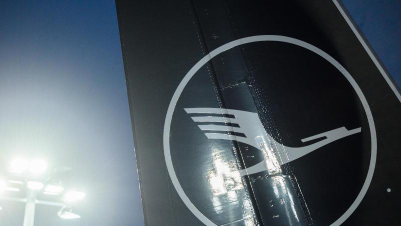 Die Corona-Krise hat auch die Lufthansa hart getroffen. Die Corona-Krise hat auch die Lufthansa hart getroffen.