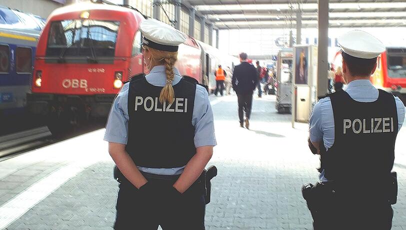 Der Mann wurde am Münchner Hauptbahnhof von der Polizei kontrolliert. (Symbolbild)