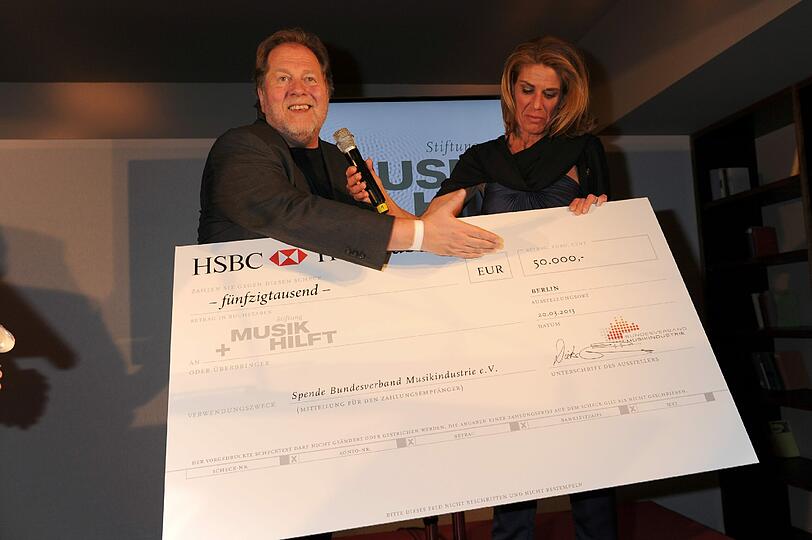 Weitere Bilder vom &bdquo;Musik hilft&ldquo;-Charity-Dinner in Berlin.