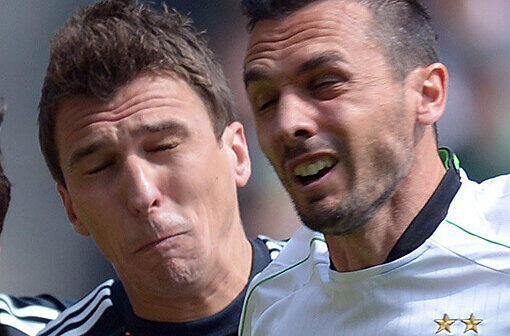 MARIO MANDZUKIC: Note 4. Der Mittelstürmer mit schwacher Vorstellung im Relaxmodus. Nicht gierig, nicht gallig. Da wäre Gomez eine Final-Alternative. Immerhin ein guter Kopfball (75.) - doch abgewehrt.