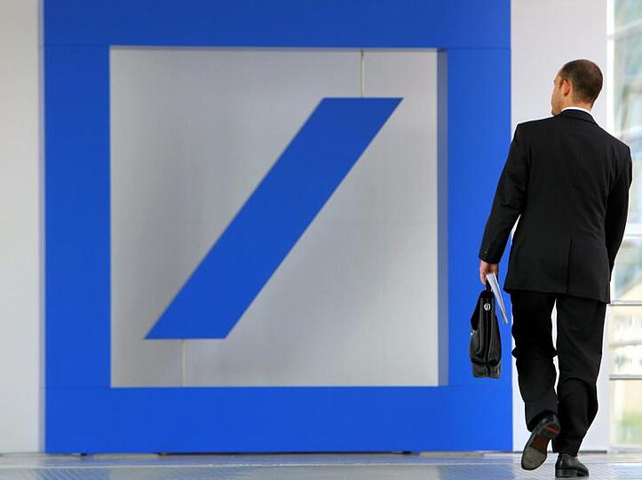 Der Deutschen Bank bricht vor allem das Geschäft im Investment-Banking weg.