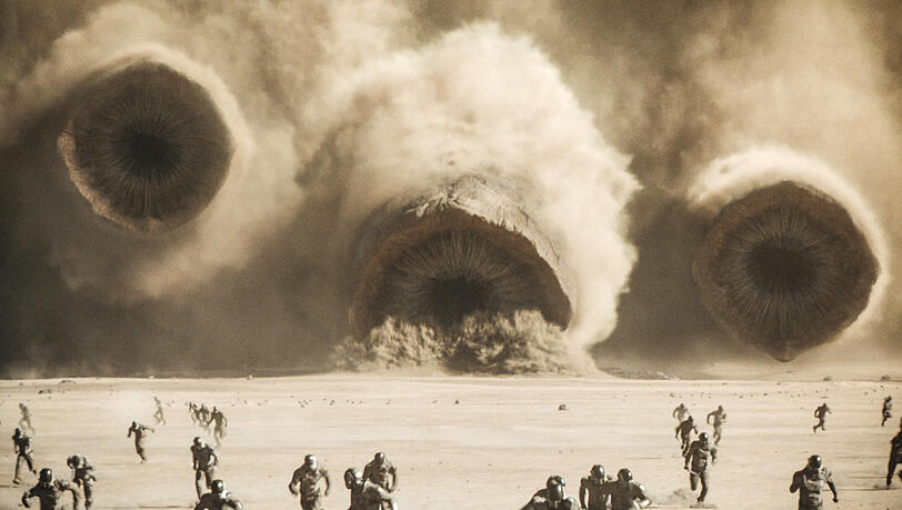 Gigantische Sandwürmer, die alles verschlingen, sind auch Sinnbild einer unzähmbaren Natur. Gigantische Sandwürmer, die alles verschlingen, sind auch Sinnbild einer unzähmbaren Natur.