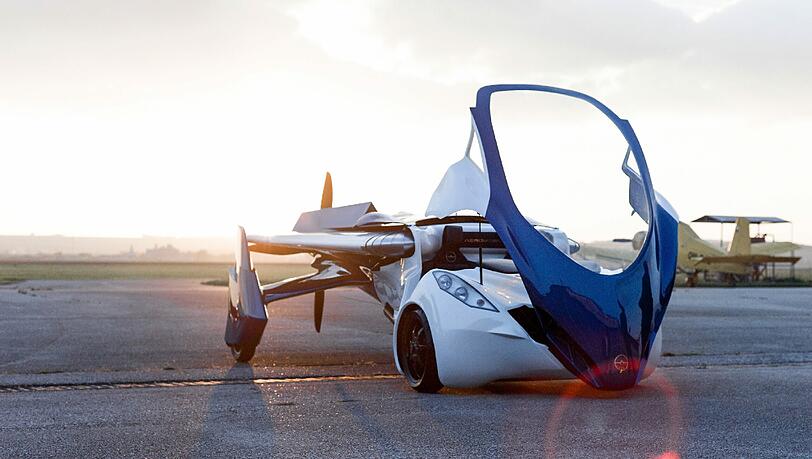 Kompakte Konstruktion: Zusammengefaltet hat das Aeromobil das Format eines Kleintransporters. Kompakte Konstruktion: Zusammengefaltet hat das Aeromobil das Format eines Kleintransporters.
