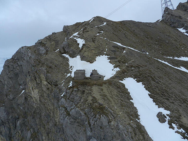 Der Mann verirrte sich am Dienstag beim Aufstieg auf die Zugspitze. Erst am Mittwochmorgen konnte der 25-Jährige gerettet werden.