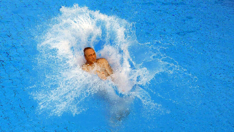 Gerhard Miller bei seinem Siegersprung.