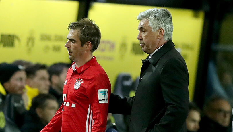 Gegen Borussia Dortmund nach 67 Minuten raus: Philipp Lahm (l.) neben Trainer Carlo Ancelotti. Gegen Borussia Dortmund nach 67 Minuten raus: Philipp Lahm (l.) neben Trainer Carlo Ancelotti.