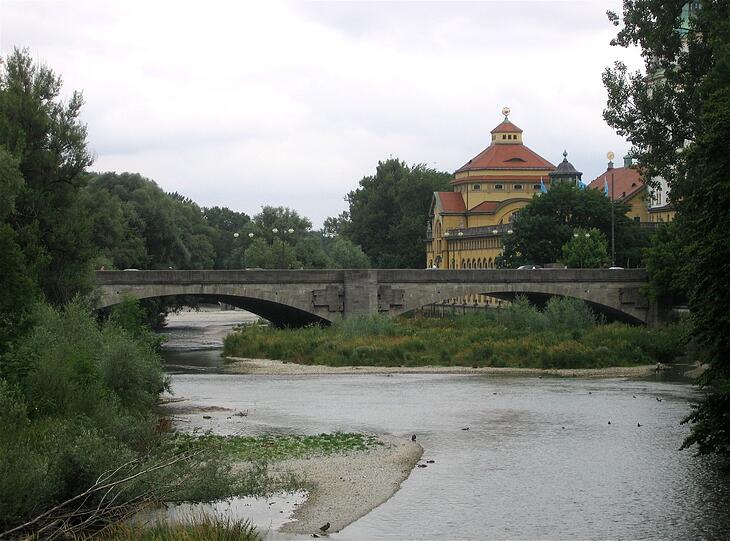 Die Ludwigsbrücke bekommt ein neues Pflaster. (Archivbild)
