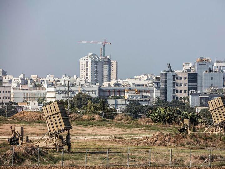 Das israelische Raketenabwehrsystem "Iron Dome" hat einen Teil der Geschosse aus dem Gazastreifen abgefangen.