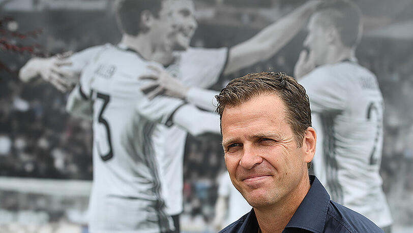 Oliver Bierhoff ist die "Glücksfee" bei der DFB-Pokal-Auslosung.