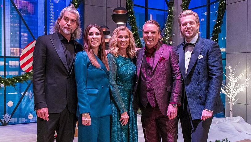 "Die Höhle der Löwen - Endlich Weihnachten": (v.l.): Nils Glagau, Judith Williams, Dagmar Wöhrl, Ralf Dümmel und Tillman Schulz.