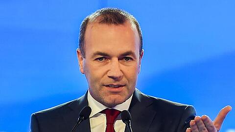 Manfred Weber ist auf Wahlkampf-Tour für die Europawahl.