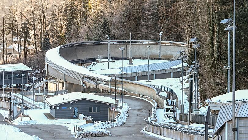 Der Wiederaufbau der Bahn soll Ende November beginnen.