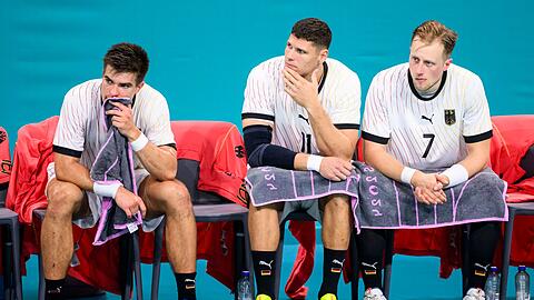 Ratlosigkeit im DHB-Team nach dem Debakel im Olympia-Finale 2024.